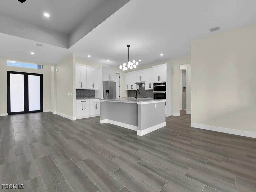 144 SW 28th Street Cape Coral FL 33914