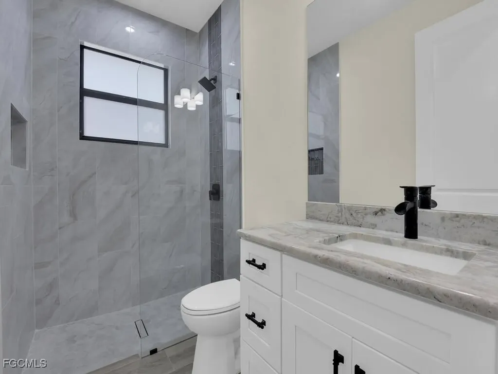 144 SW 28th Street Cape Coral FL 33914