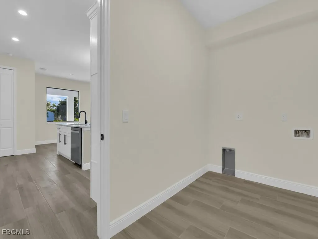 144 SW 28th Street Cape Coral FL 33914