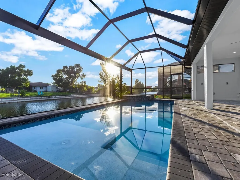 144 SW 28th Street Cape Coral FL 33914