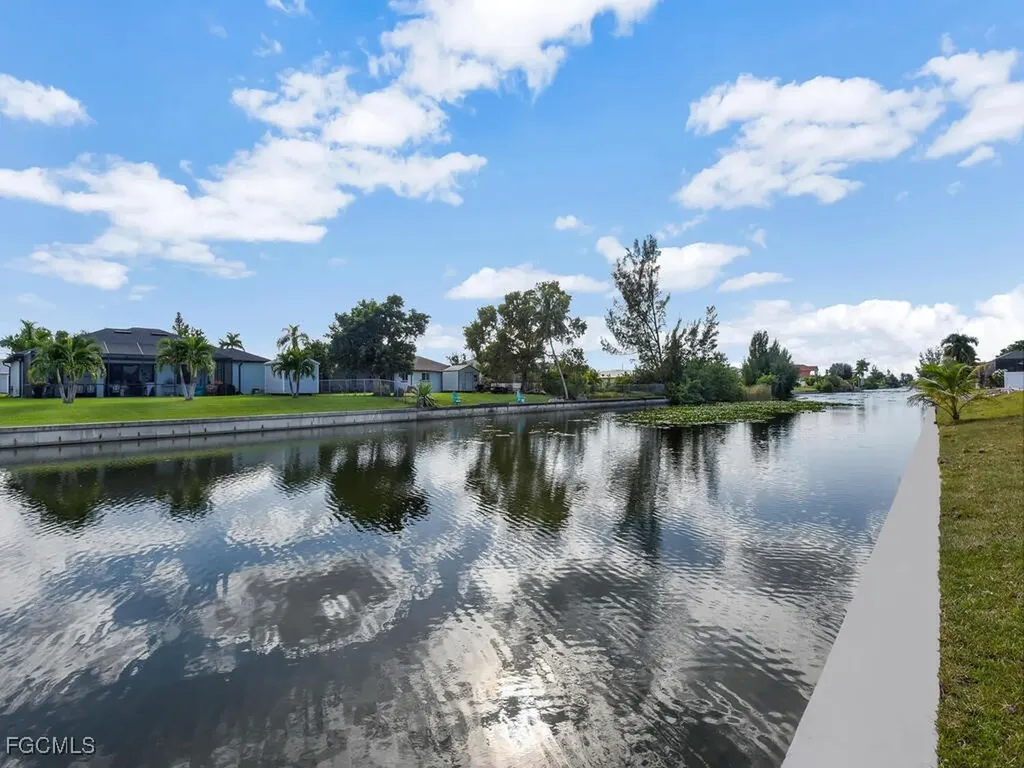 144 SW 28th Street Cape Coral FL 33914