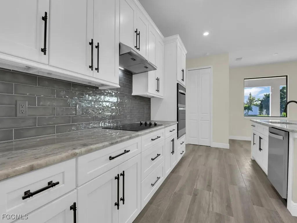 144 SW 28th Street Cape Coral FL 33914