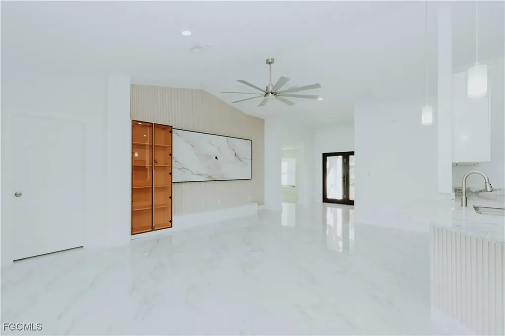3604 12th Street SW Lehigh Acres FL 33976