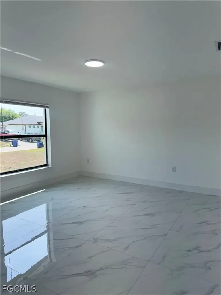 3604 12th Street SW Lehigh Acres FL 33976