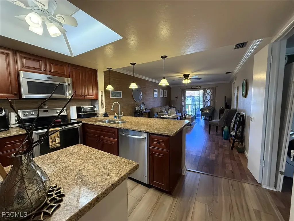 4790 S Cleveland Avenue Fort Myers FL 33907