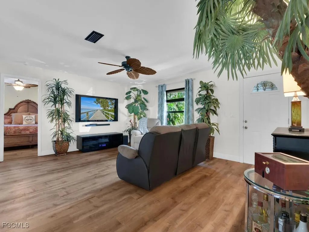 9041 Hamlin Road W Fort Myers FL 33967