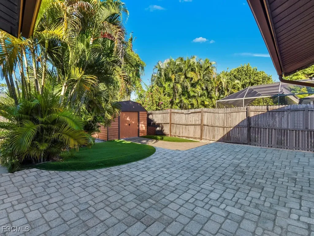 9041 Hamlin Road W Fort Myers FL 33967