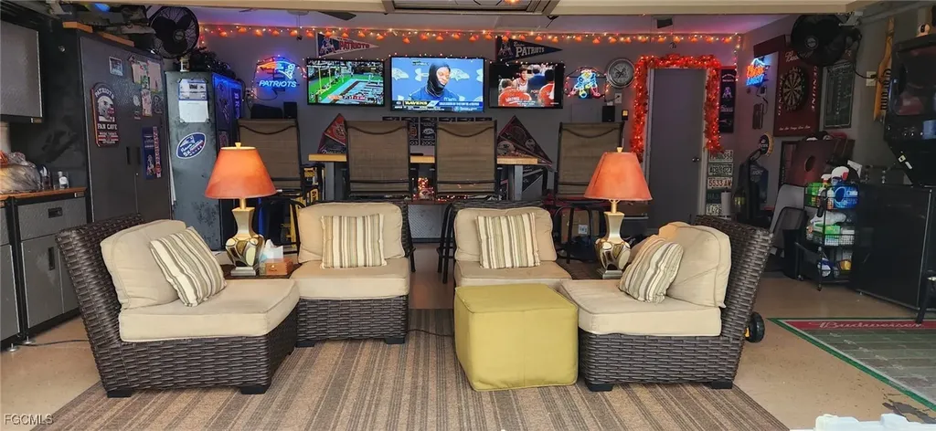 9041 Hamlin Road W Fort Myers FL 33967