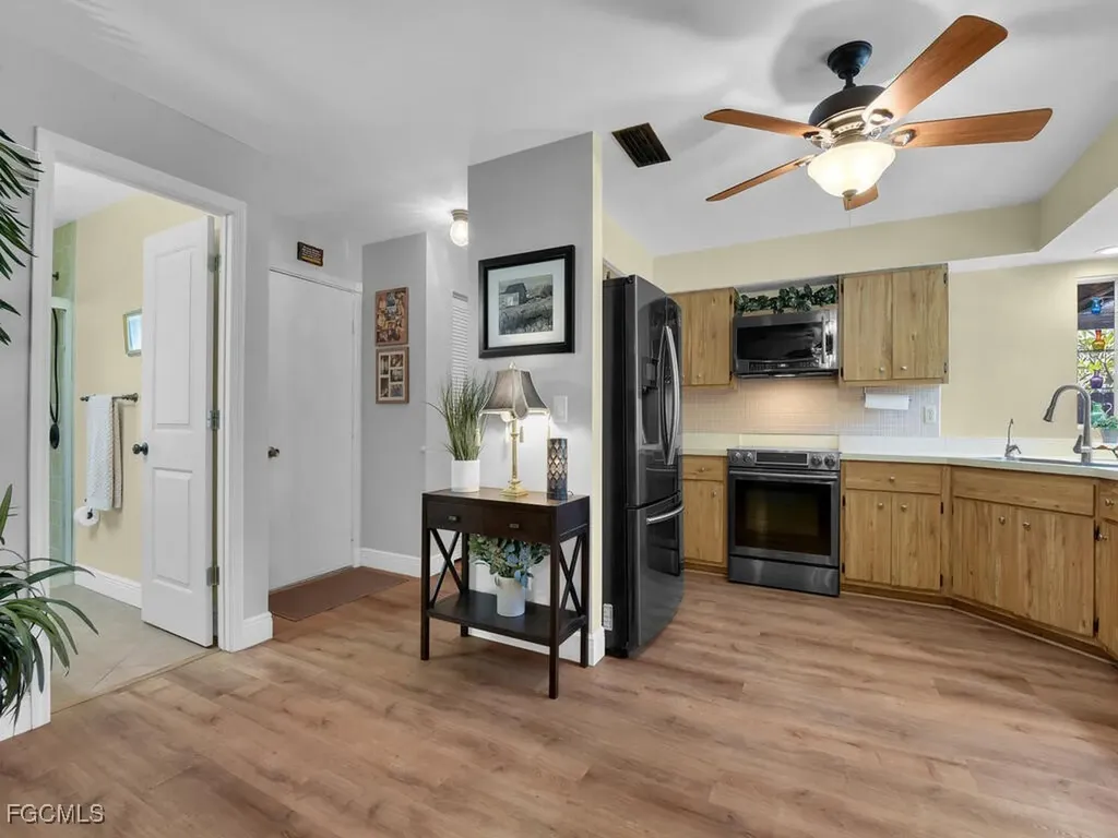 9041 Hamlin Road W Fort Myers FL 33967