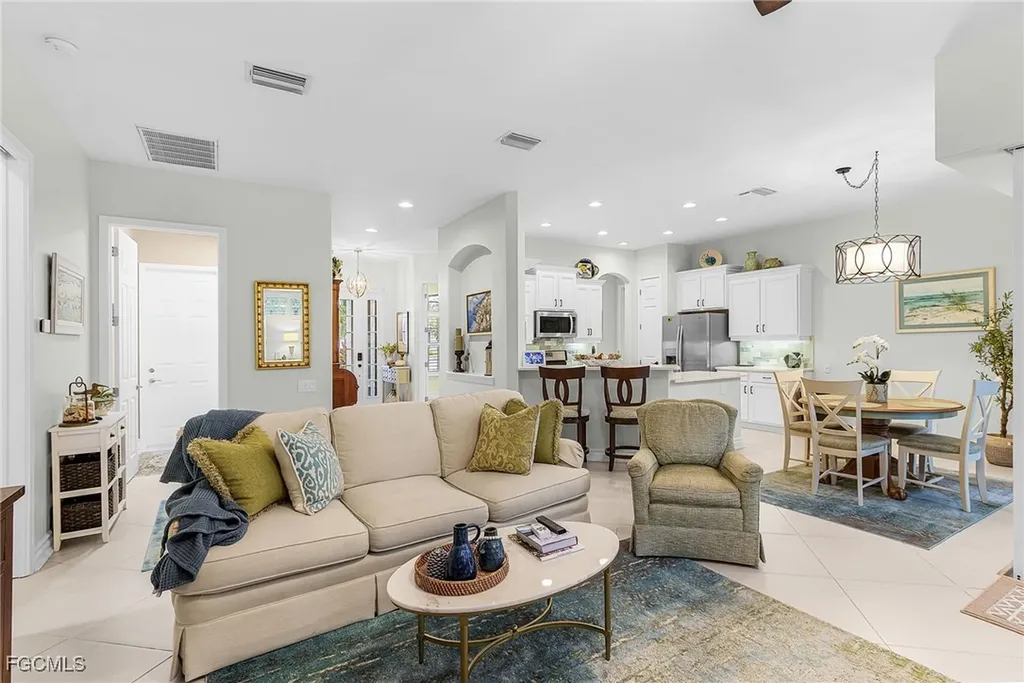 3280 Shady Bend Way Fort Myers FL 33905