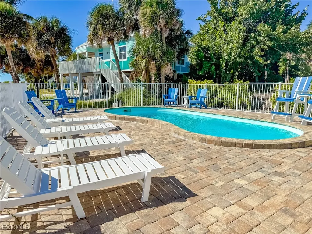 210 White Pelican Drive Upper Captiva FL 33924