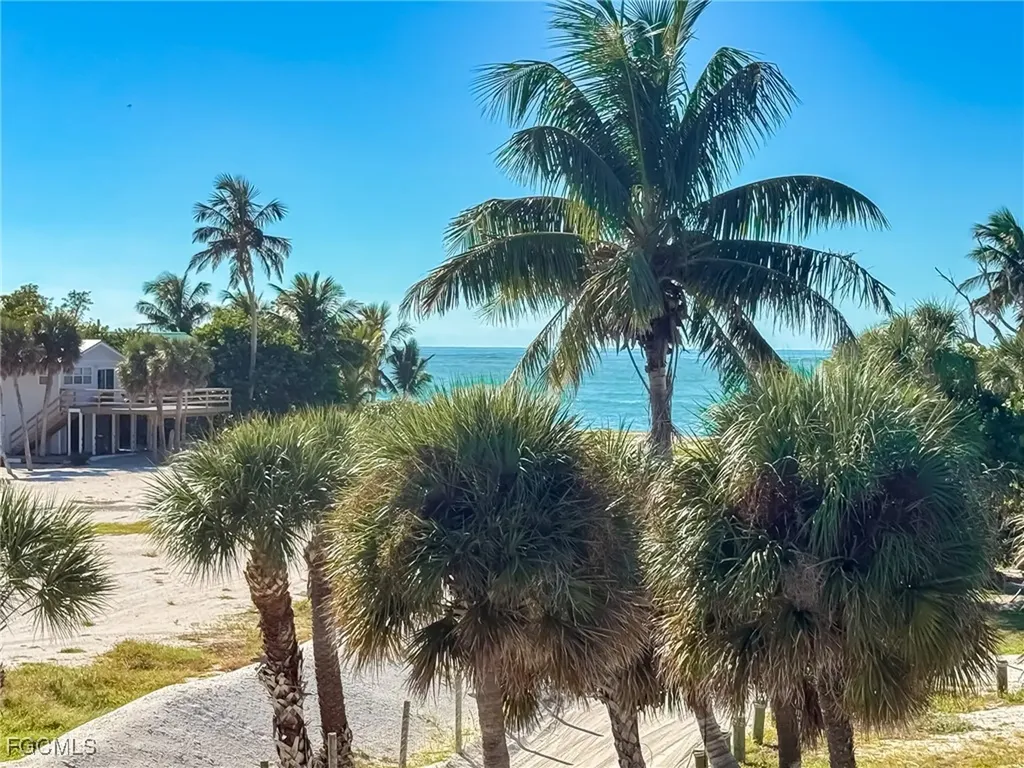 210 White Pelican Drive Upper Captiva FL 33924