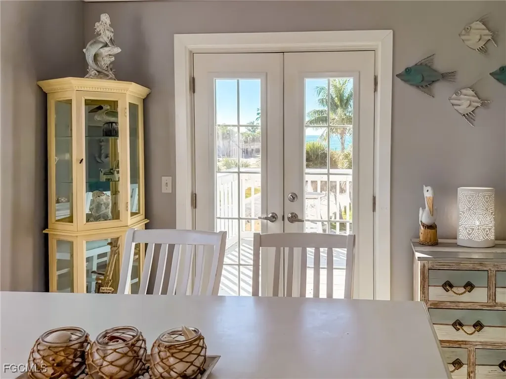 210 White Pelican Drive Upper Captiva FL 33924