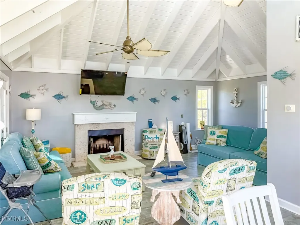 210 White Pelican Drive Upper Captiva FL 33924