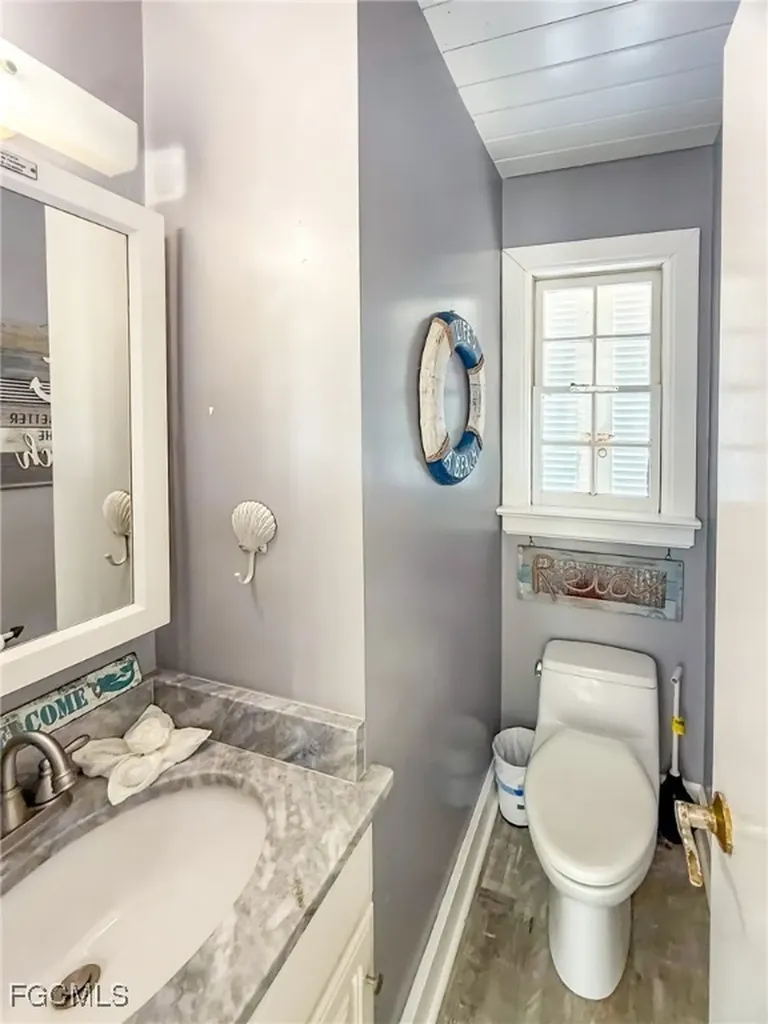 210 White Pelican Drive Upper Captiva FL 33924