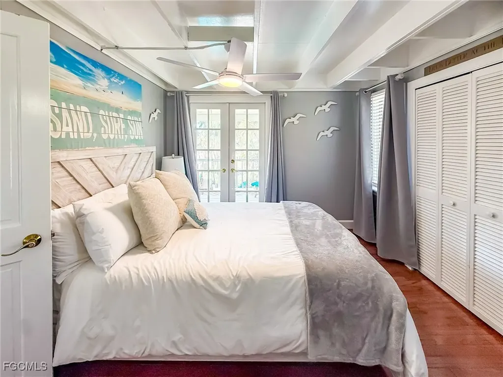 210 White Pelican Drive Upper Captiva FL 33924
