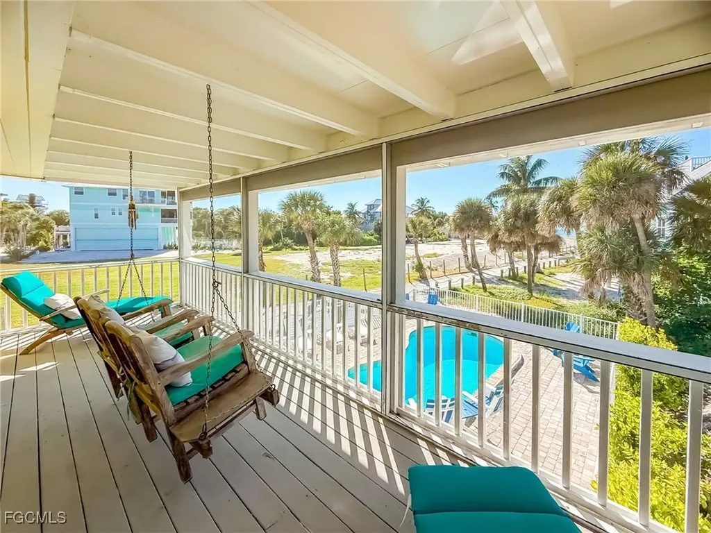 210 White Pelican Drive Upper Captiva FL 33924