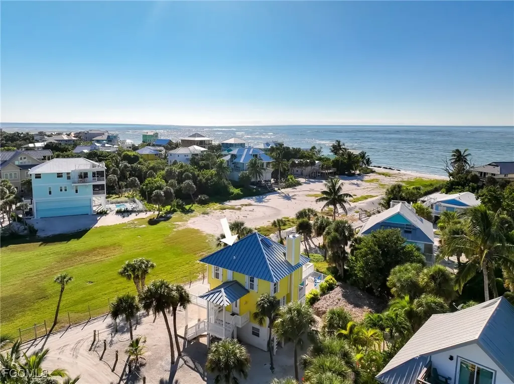 210 White Pelican Drive Upper Captiva FL 33924