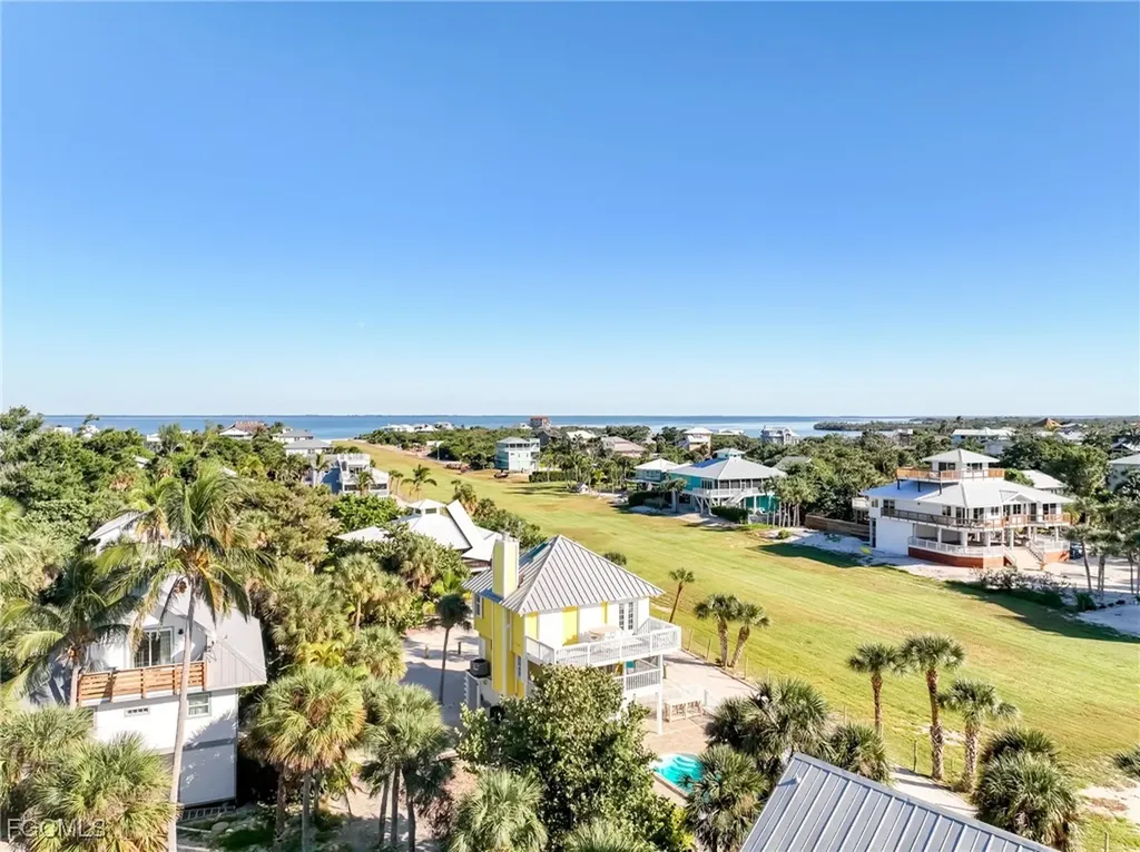 210 White Pelican Drive Upper Captiva FL 33924