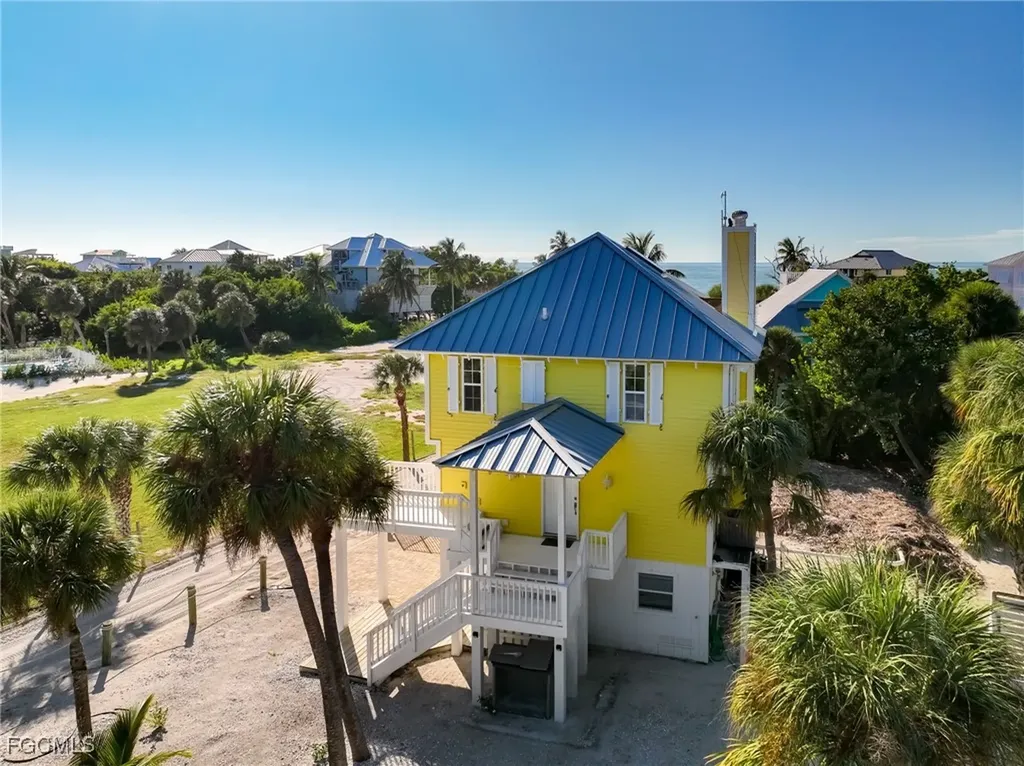 210 White Pelican Drive Upper Captiva FL 33924