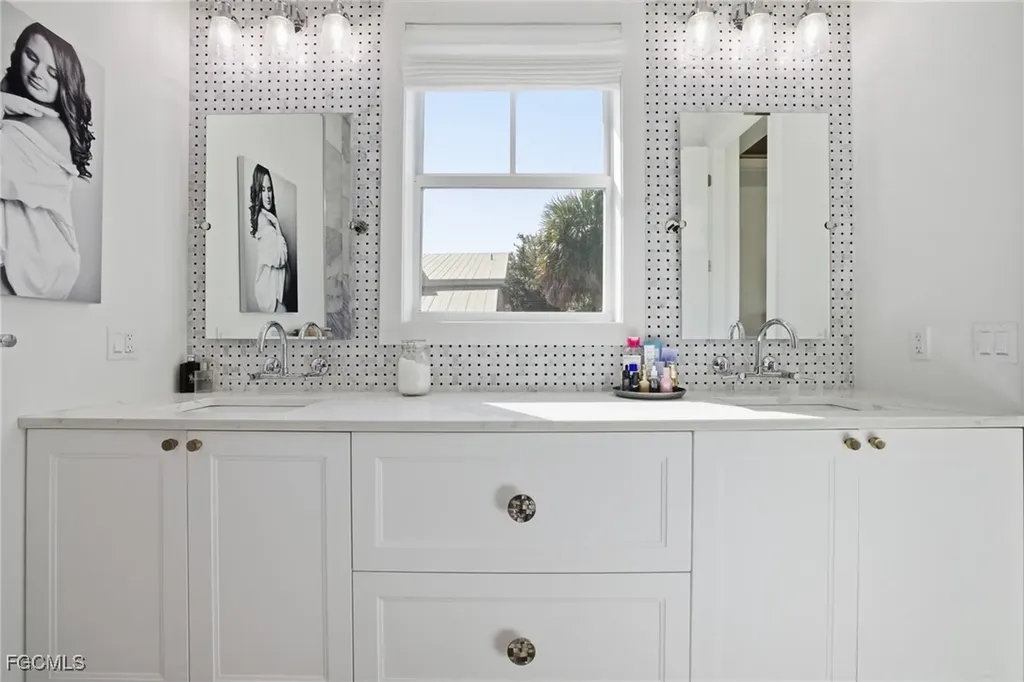 16296 Estuary Court Bokeelia FL 33922