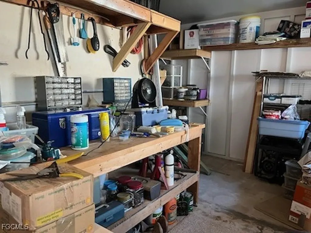 265 Lakeside Drive North Fort Myers FL 33903