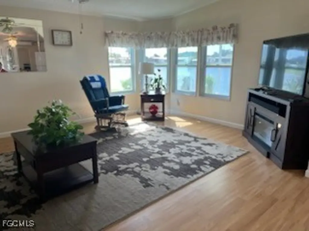 265 Lakeside Drive North Fort Myers FL 33903