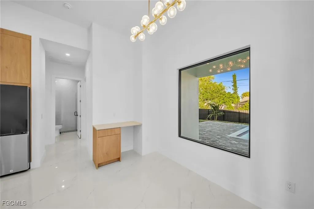 3913 Agualinda Boulevard Cape Coral FL 33914