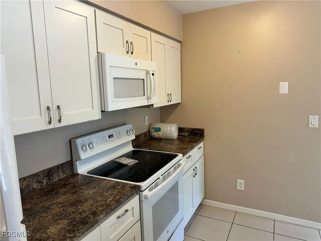 1025 SE 24th Avenue Cape Coral FL 33990