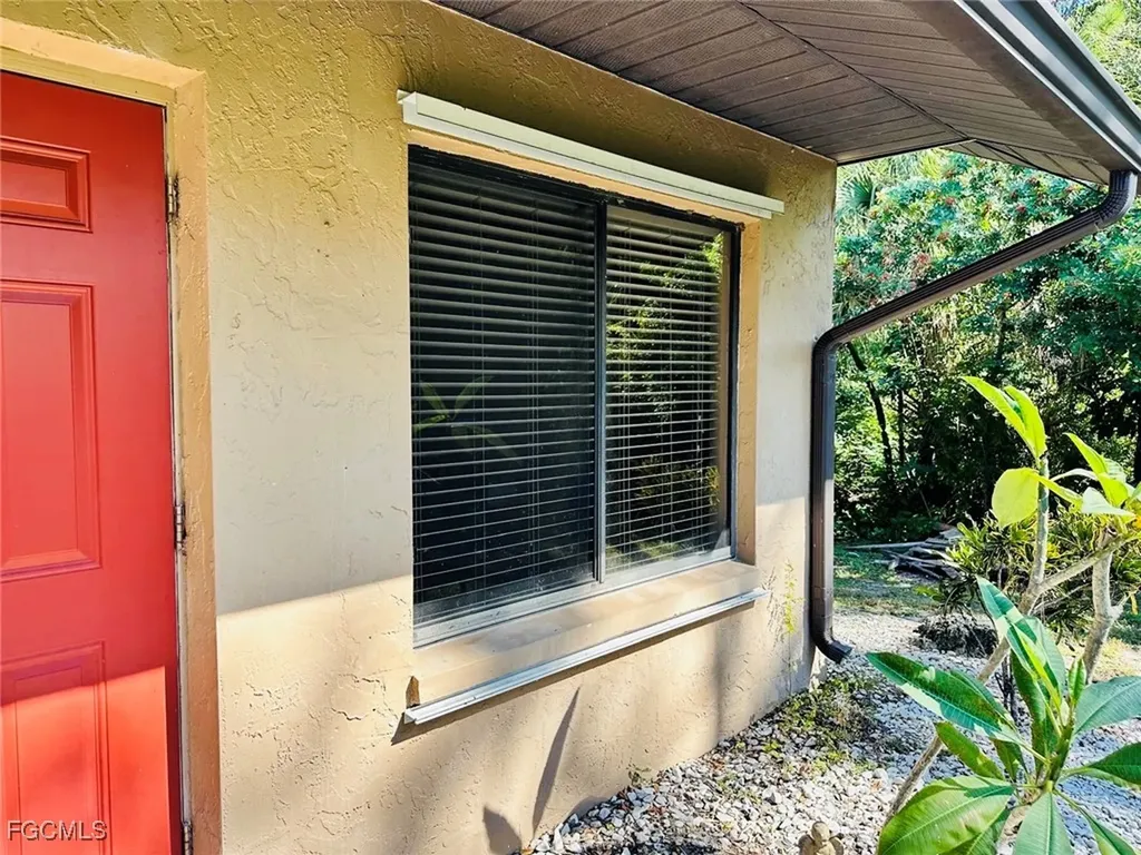 1025 SE 24th Avenue Cape Coral FL 33990