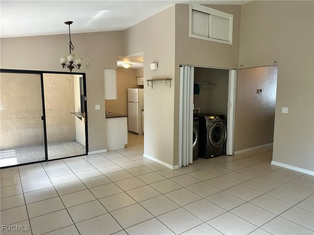 1025 SE 24th Avenue Cape Coral FL 33990