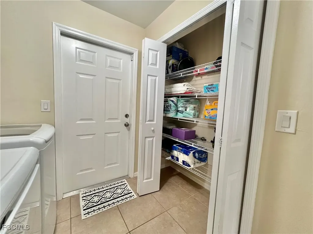 2916 51st Street SW Lehigh Acres FL 33976
