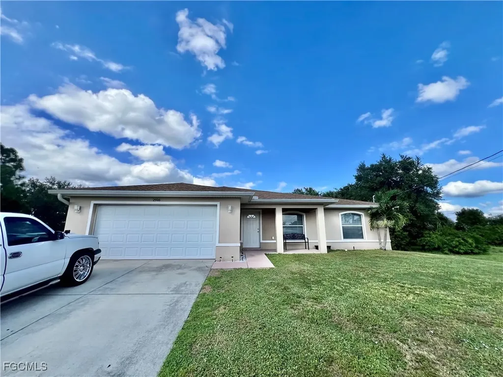 2916 51st Street SW Lehigh Acres FL 33976