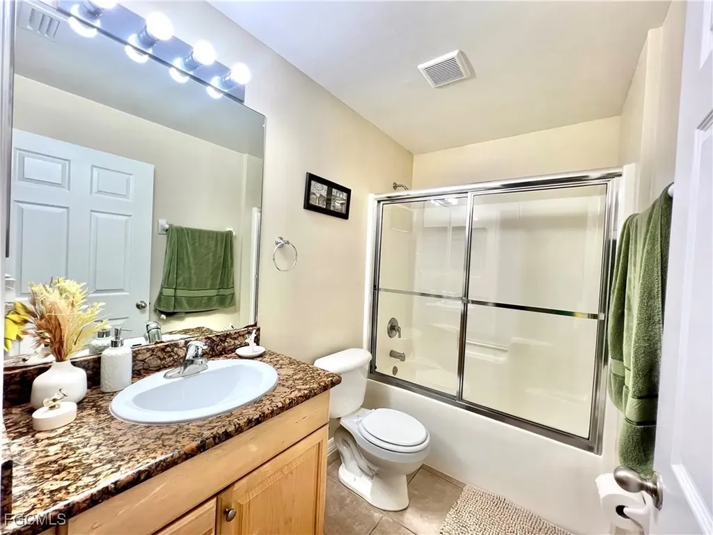 2916 51st Street SW Lehigh Acres FL 33976