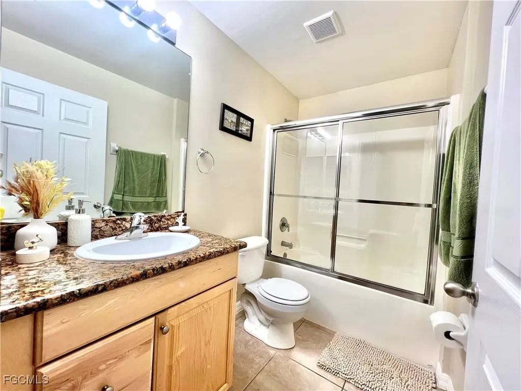 2916 51st Street SW Lehigh Acres FL 33976