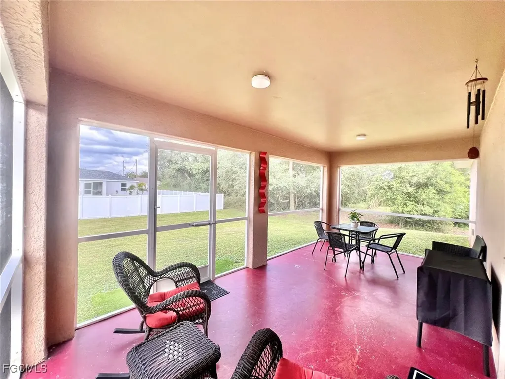 2916 51st Street SW Lehigh Acres FL 33976