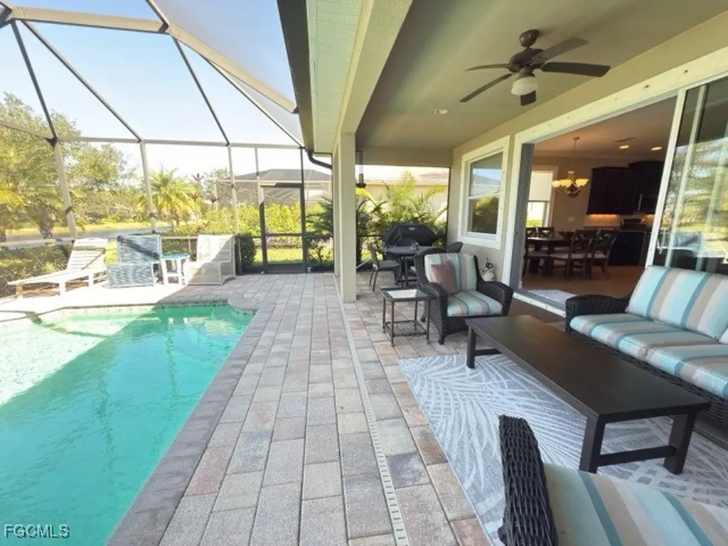 3940 Otter Bend Circle Fort Myers FL 33905