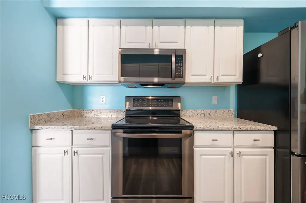 9792 Glen Heron Drive Bonita Springs FL 34135