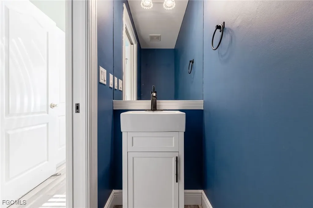 9792 Glen Heron Drive Bonita Springs FL 34135