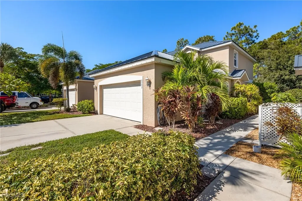 9792 Glen Heron Drive Bonita Springs FL 34135