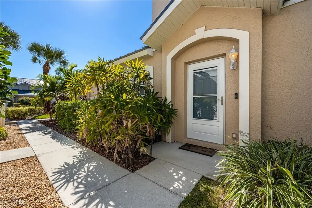 9792 Glen Heron Drive Bonita Springs FL 34135