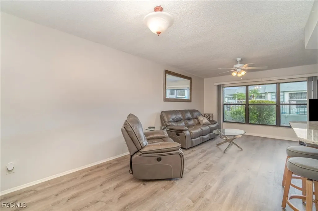13391 Gateway Drive Fort Myers FL 33919