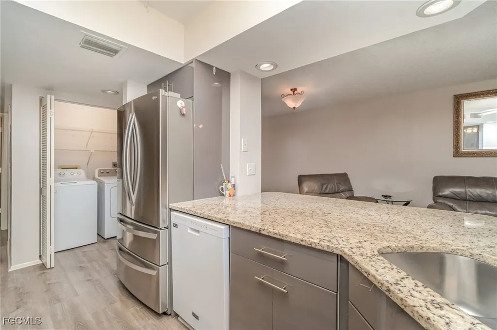 13391 Gateway Drive Fort Myers FL 33919