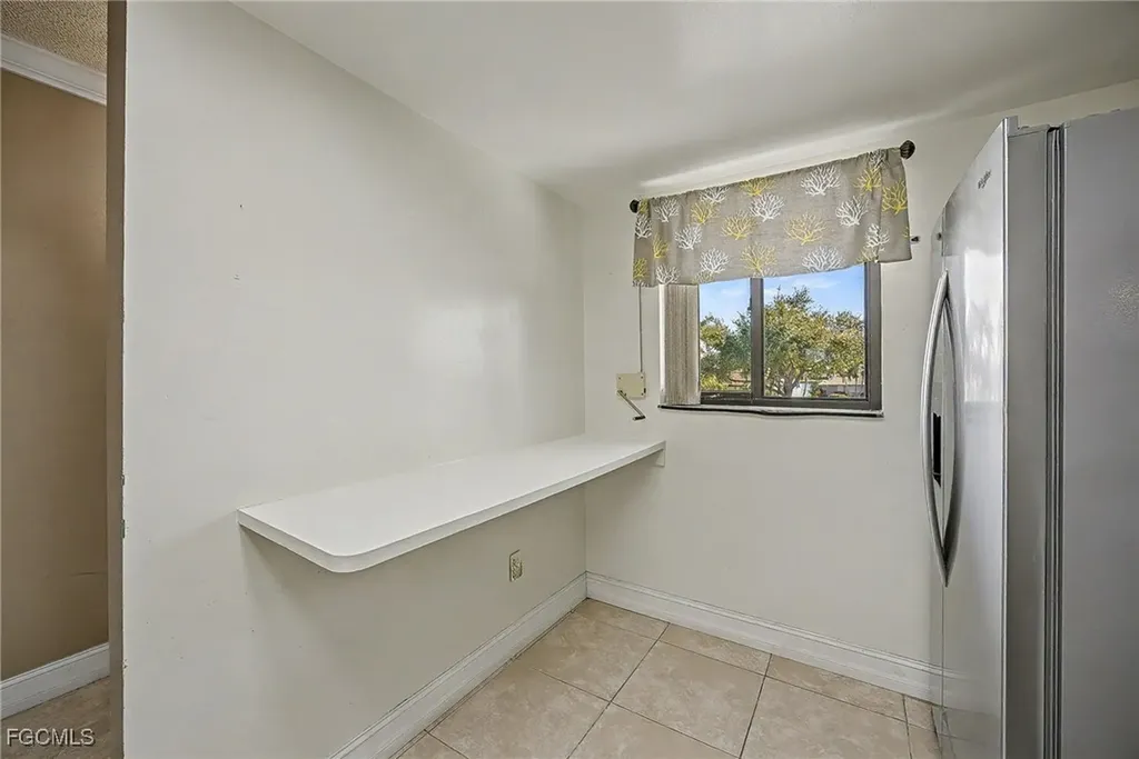 423 Cape Coral Parkway W Cape Coral FL 33914