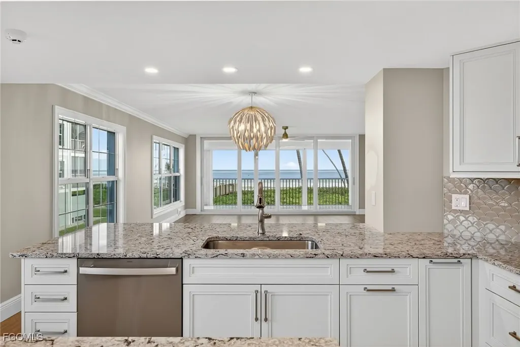 3145 W Gulf Drive Sanibel FL 33957