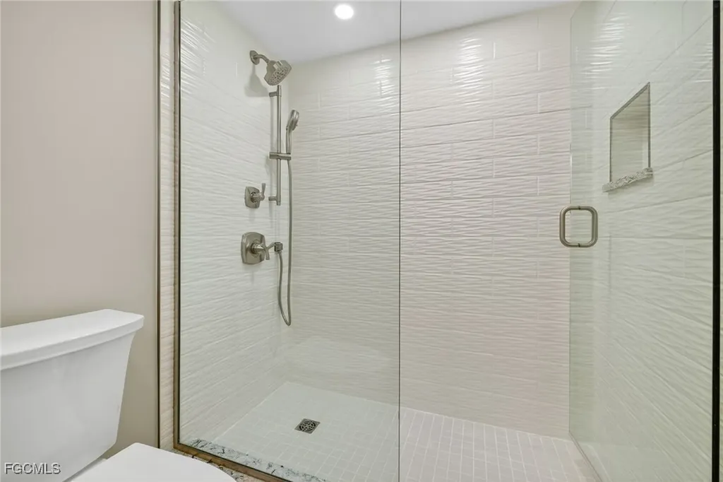 3145 W Gulf Drive Sanibel FL 33957