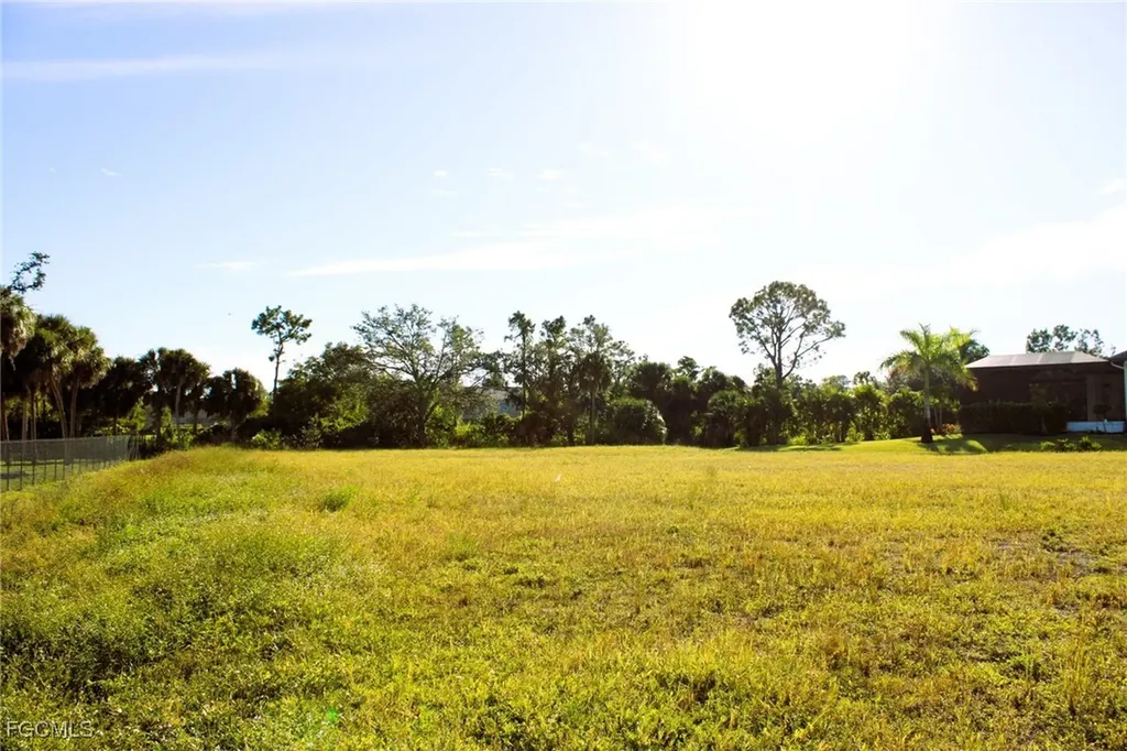 15851 Hampton View Court Fort Myers FL 33908