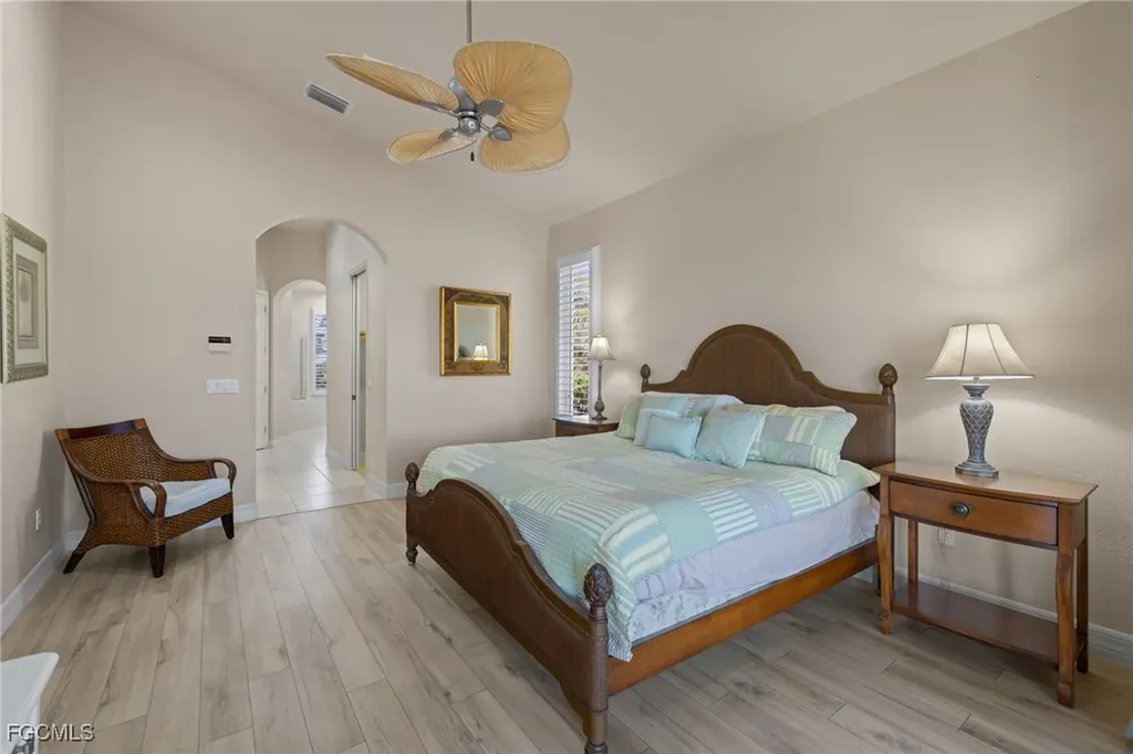 799 Birdie View Point Sanibel FL 33957