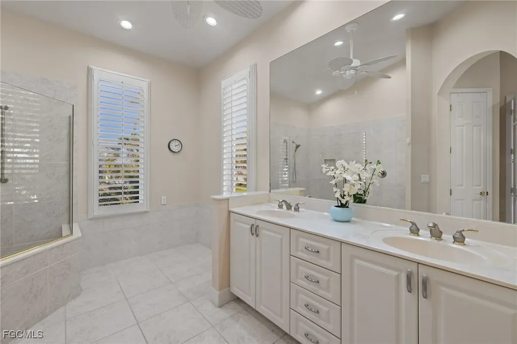 799 Birdie View Point Sanibel FL 33957