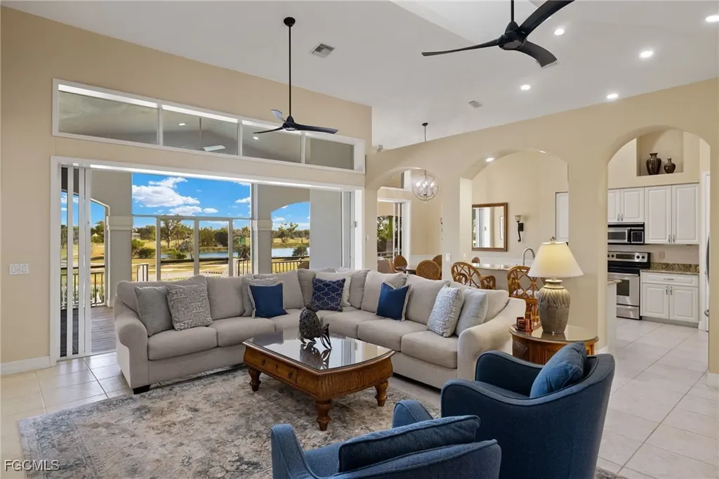 799 Birdie View Point Sanibel FL 33957